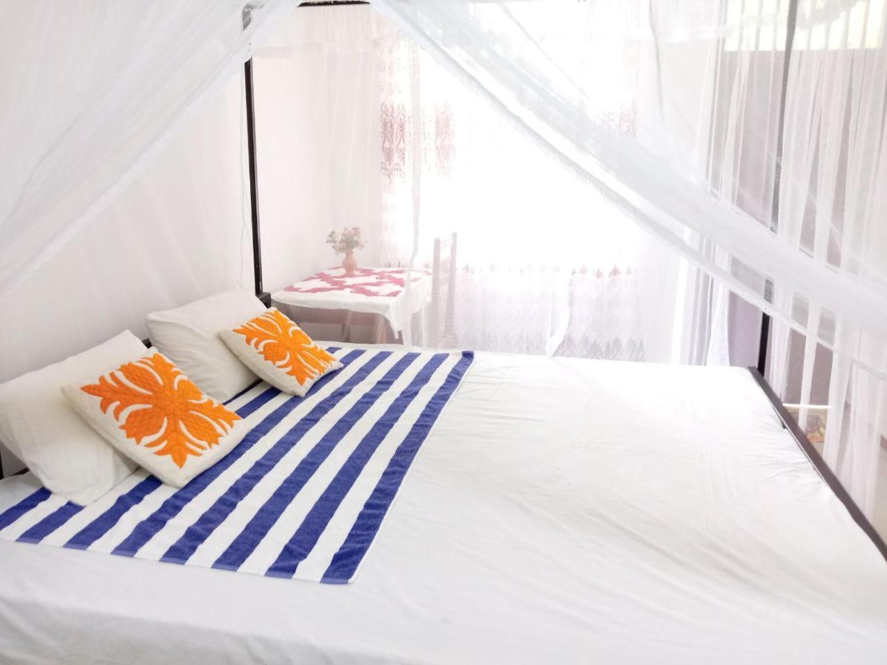 Calm House Dickwella Apartamento Exterior foto