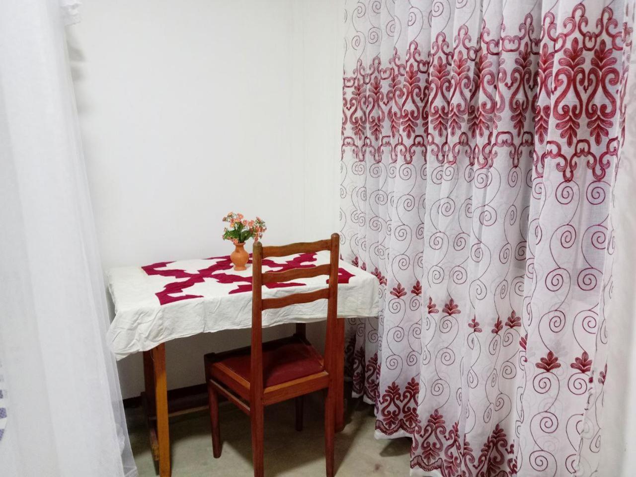 Calm House Dickwella Apartamento Exterior foto